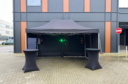donkere partytent
